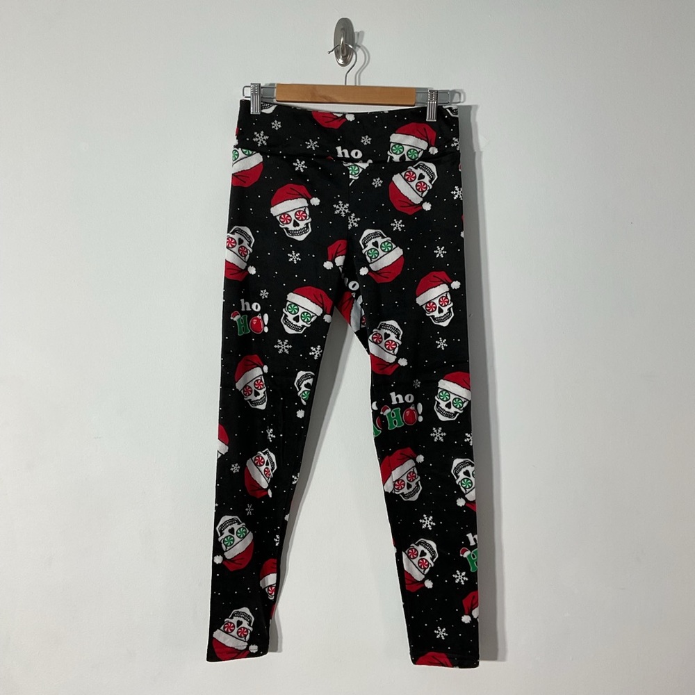 No Boundaries Spooky Santa Leggings